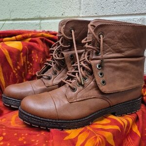 Bamboo Brown Lace-Up Boots